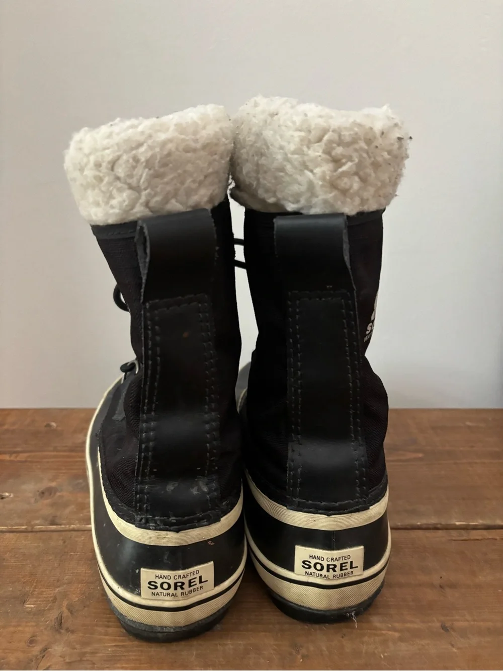 Sorel black winter
